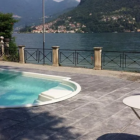 Βίλα Sleeps 17 With Pool Air Con And Wifi Moltrasio