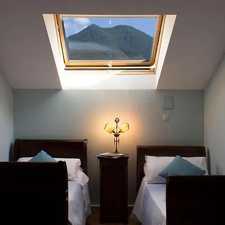 Βίλα Sleeps 17 With Pool Air Con And Wifi Moltrasio